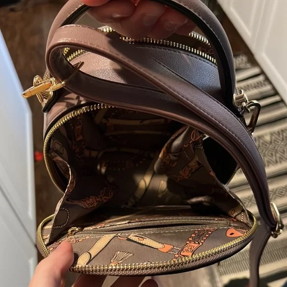 Womens Leopard purse - Picture 7 of 8